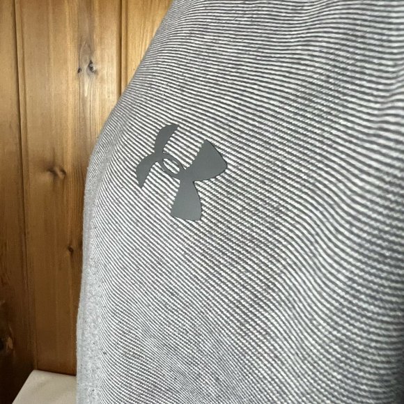 Under Armour UA Mens Crewneck Pullover Sweatshirt Cold Gear Athletic Sports XL - Picture 7 of 10